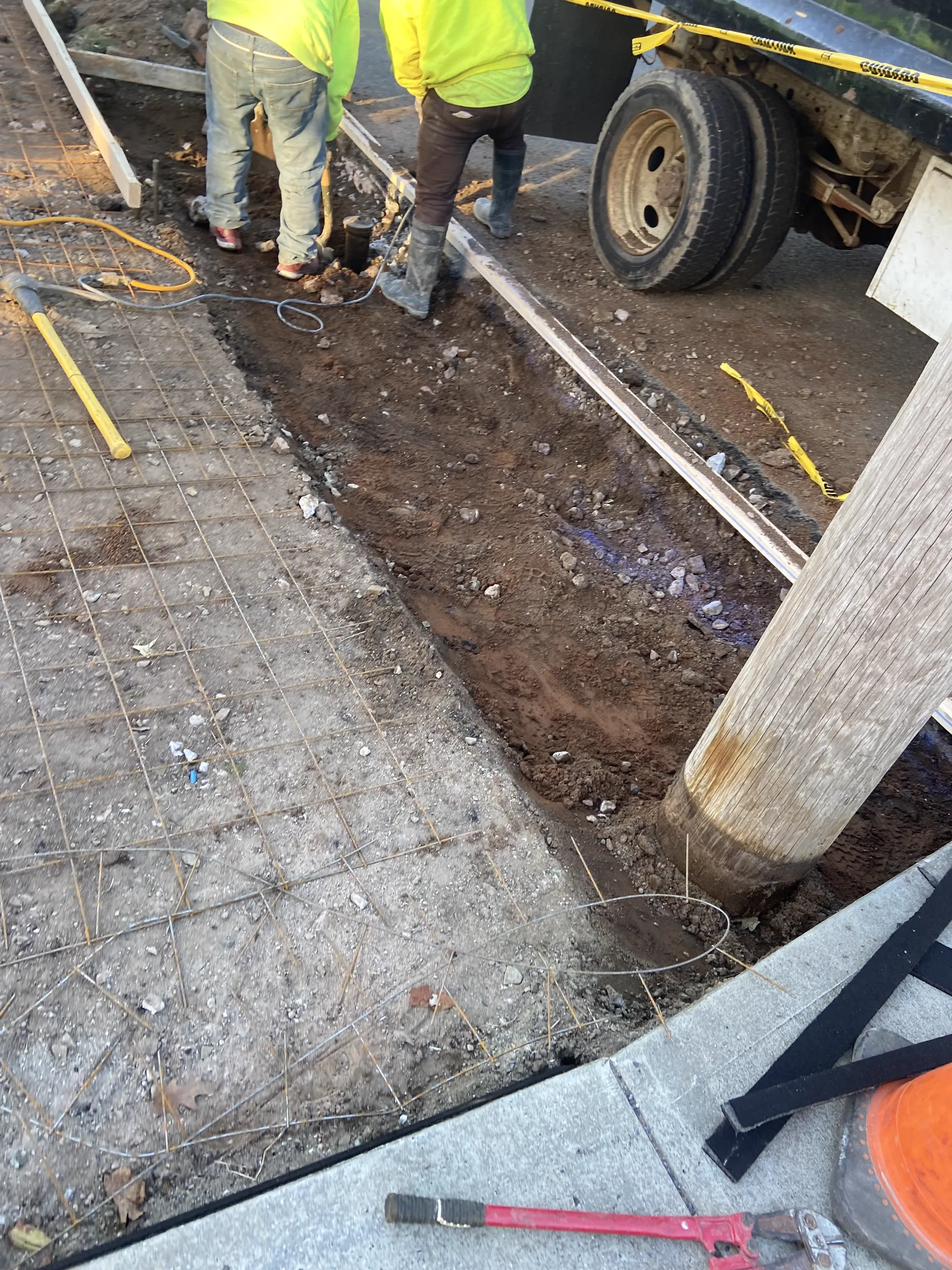 Commercial site concrete installation 82